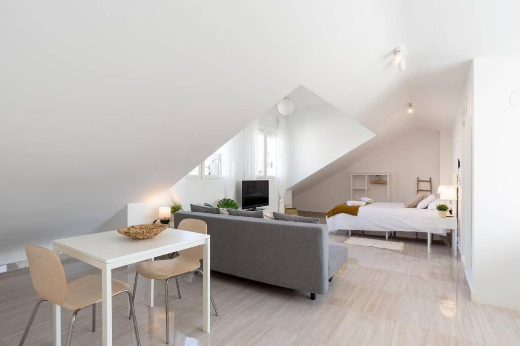 Tgh/ Victoria Green Center Penthouse Малага Экстерьер фото